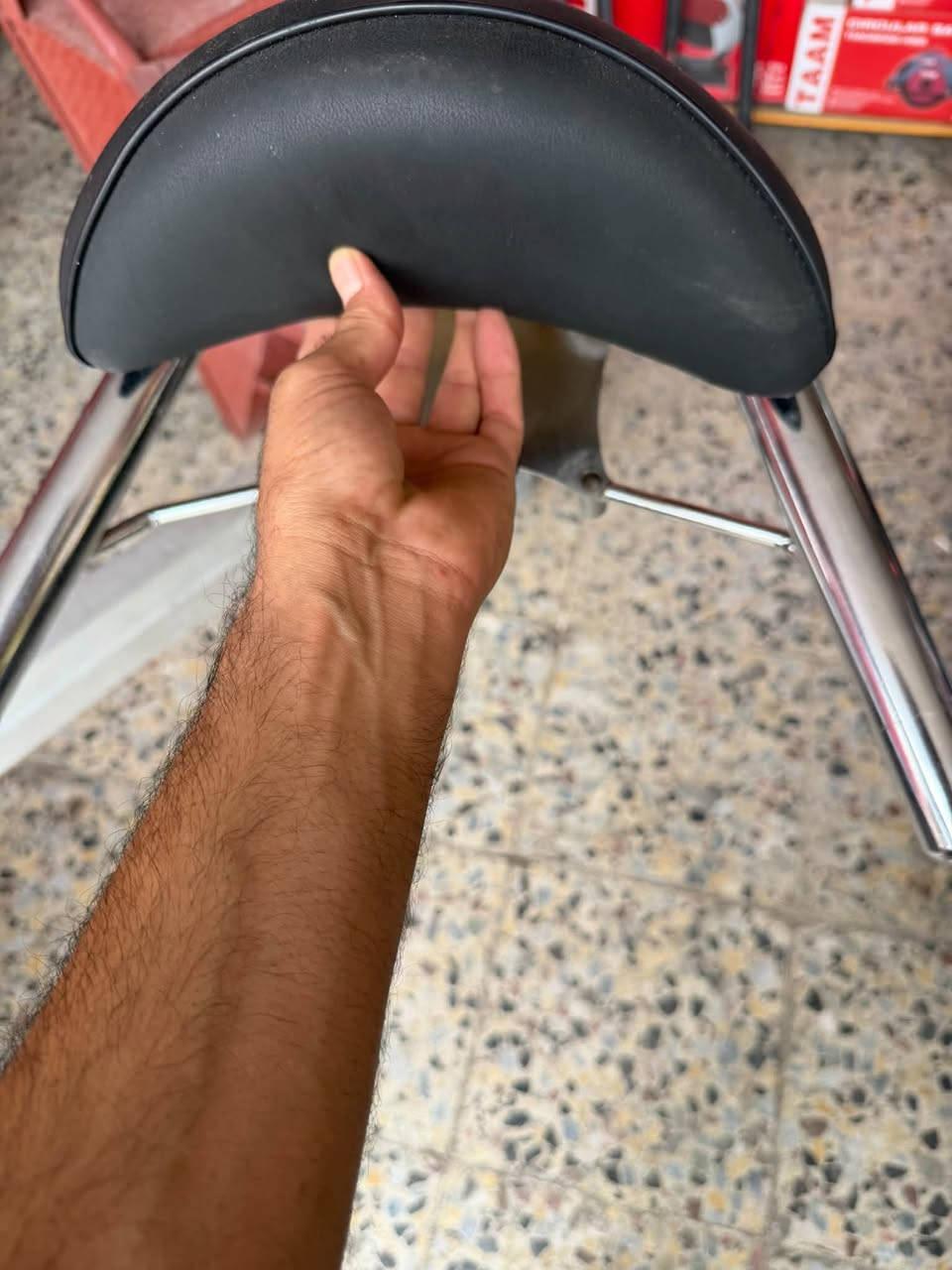 سلام عليكم لبيع  وحده مال جيل الخامس وترهم علا جيل رابع أو ثالث وثانيه هم جددد ثنينهن مكان بغداد الكماليه سعر مناسبات ***********
