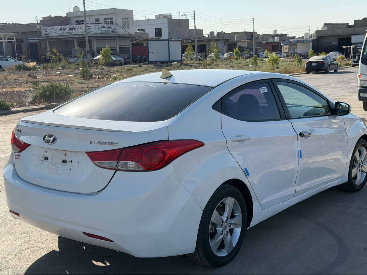 سلام علیکم هوندای النترا مودیل ٢٠١٢ فول موسفات سیلاید مکینە ١٦ مرخوب رقم اربیل دولی سنویە جدیدە  غرامات ملیون ١٠٠ الف و باب سکن سبغ و دوسە بس و حالوب خفیف تایرات کلش جیدیدە تخم مات جدیدە سعر ٩٢ مجال بسیط رقم تلفون *********** اكر, نينوى
