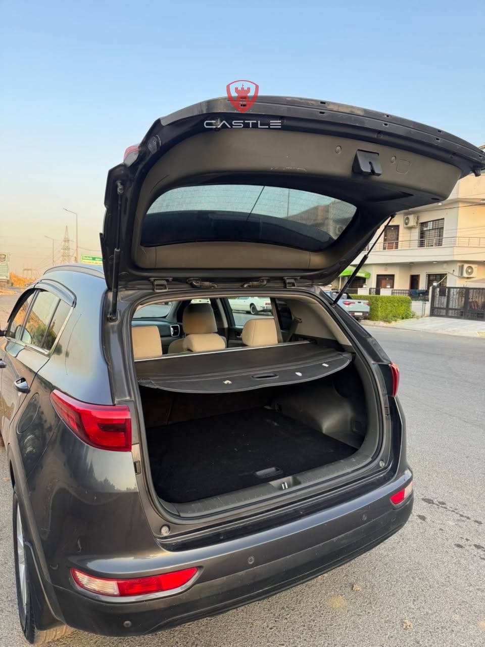 🚘 كيا سبورتاج | Kia Sportage

📅 سنة الصنع: 2019
🎨 اللون: رصاصي
⚙️ المواصفات: عادية
📍 العداد: 127,000 كم

🛠️ الحالة: شبر جاملغ بارد، وباقي السيارة بشرط.

💰 السعر: 160
🔄 يوجد مجال بسيط للتفاوض

📍 الموقع: أربيل – عنكاوا
للتواصل: ***********

📩 للاستفسار والتفاصيل، تواصل معنا.
