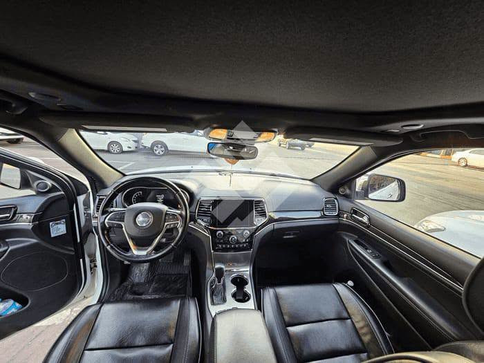 جیپ گراند چیرۆکی مۆدێل 2021 مواسیفات Overland مەکینە 3.6L  بێ کێشە (کلین تایتڵ) گێڕ ئەتۆماتیک بەنزین ناو جلد

🟦 نرخ :: ناردنی ئۆتۆماتیکە  ✍️ 📩

مواسیفات (بلوتوث، جامی کارەبایی، کامێرا، حەساس، شاشە، بەسمە، تەحدید سرعە، تەبریدی دواوە، حەساسی تایە، ئاوێنەی کارەبایی، لایت لید، ڕاداری لادان لە خەت، بلاجکتۆر، کوشنی کارەبایی، ڕادار، ئیشپێکردن لەدوورەوە، ئەندرۆید ئۆتۆ و ئاپڵ کارپلەی، کوشن هیتەر و ساردکەرەوە، سەقف بانۆراما، کامێرا 360، ئیستۆپی ئۆتۆماتیکی فریاگوزاری، سیستەمی هەوا / ئەکسل بەرزو نزم، 8 ئەیرباگ)

ژمارەی خاوەن ئۆتۆمبیل
***********

نص مكتوب في الصور:
- 21 H 31981