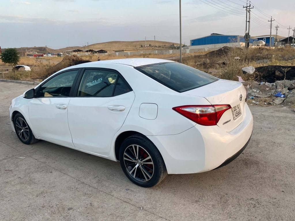 تويوتا كورولا LE 2015 محسن 
رقم و سنوية جديد 2028 تحويل و غرامة شرط  گير و محرك شرط ما مفتوح
 تخم ويل كب كروم 
 سبوخ عام نيه به سوبخ عام ده فروشم 
500$ غرامه له سه ره دواى معامله ده گيرينمه وه
سعر بلاش 89 $ 
صافى 84 ورقه 
*********** اكر, نينوى
