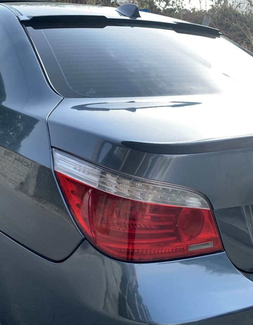 فرۆشتن و گۆرینەوە       bmw جۆری e60                   مۆدیل ٢٠٠٩ مەکینە ٥٣٠ نۆزل کورتی ٦ پستۆن  گیرو مەکینەو تەقەو رەقە و تەرتیبات بە شەرت       کوشن کارەبایی کوشن خەزن      شاشە گەورە قەپات مواسەفات  کامل مەسروفوو جوانکاریو سیرڤسی بۆ کراوە  بیلادی ٥ پەردە گیر کۆبرا        بۆ زانیاری زیاتر پەیوەندی بکە بەو ژمارە تەلەفۆنە *********** Singapore
