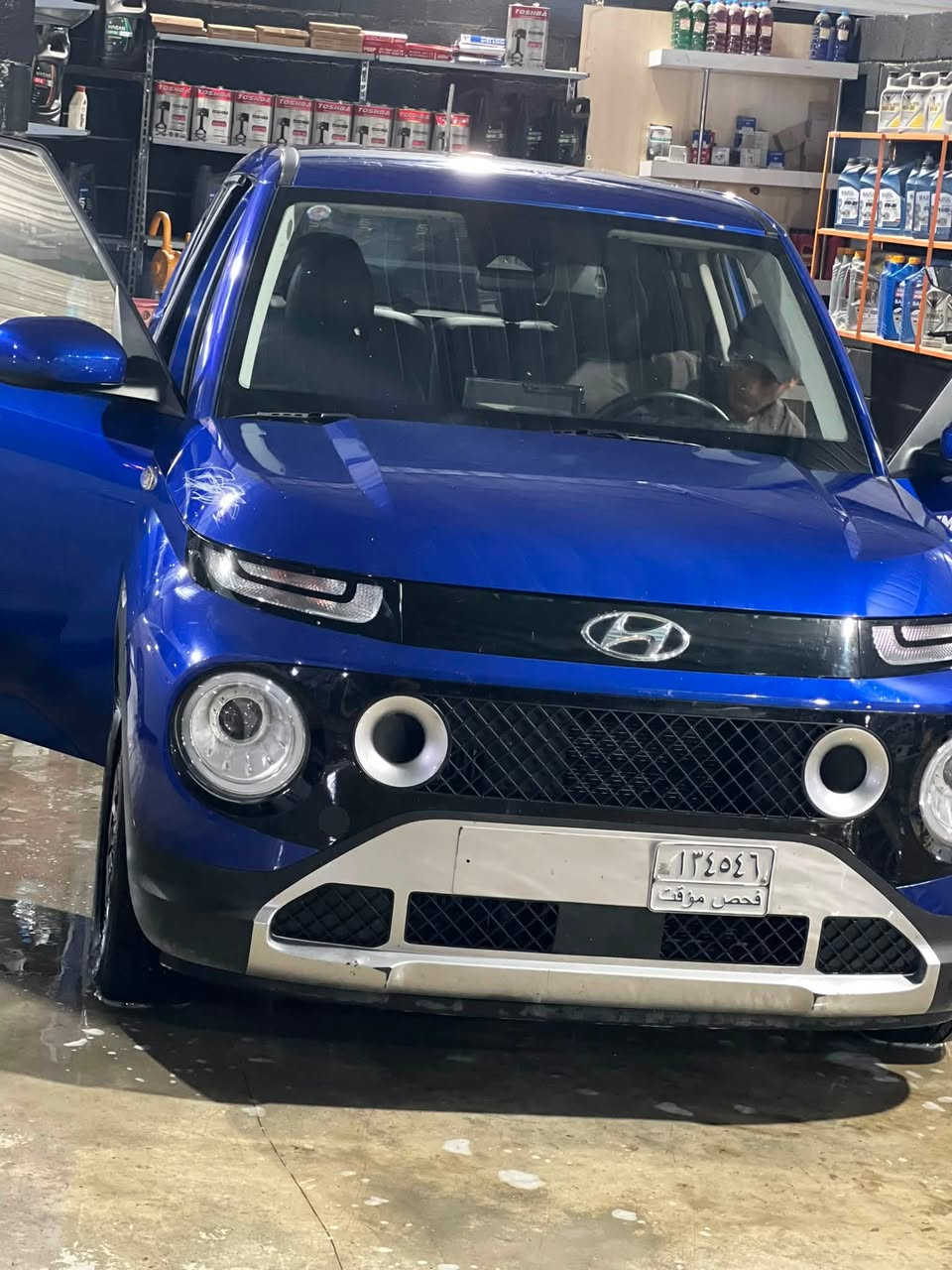 السلام عليكم
هونداي كاسبر 
موديل. 2023
فول مواصفات عدا بصمه تشغيل 
كشنات  تدفئه تبريد 
ستيرن. هيتر. و تحكمات 
امرايات شفط 
تحديد مسار. 
قفل سرعه 
صندوق كهربائي 
تدفئه تبريد شغال 
كروز سرعه 
رادار امامي.   حساس خلفي 
مكينه كير شرط 
محرك 1000 توربو 
السياره اقتصاديه

الضرر 
مبدل. بوند. و جاملغ أمامي. شركه. بدون صبغ 
قطعه وحده بارد 

السعر. 108. وبيها مجال 
***********
