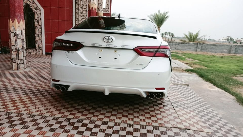 السلام عليكم 
كامري 2024 xse ستة سلندر فول اعلى مواصفات داخل احمر وكامرات محيطية وداتا شو 
ماشيه 18 ميل 
حادثها بنيد تبديل بدون دواخل بدون شاصي بشرط 
جديدة بمعنى الكلمة رقم بغداد بأسمي 
***********
