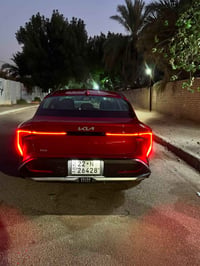 كي فور موديل 2025 السياره ماشيه 7000 كيلو فقط زيرو بعده  رقم اربيل  مح...