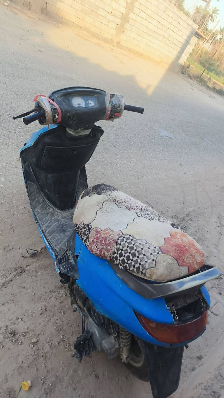 سلام عليكم دراجه فراشه اللبيع نضيفه دراجه مال شغل تدوديك وترجعك مكينه لاا دخن ابد مكاني نجف ابصخير هاذه رقمي ***********

