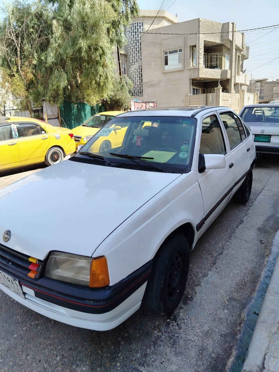 سياره كاديت للبيع موديل 88 سنويه 27 سياره قدام العين سياره ضخم تايات جدا ضخم امامي خلفي جديد سياره شرطه تحويل السعر 20 وبيها (***********) واتساب
