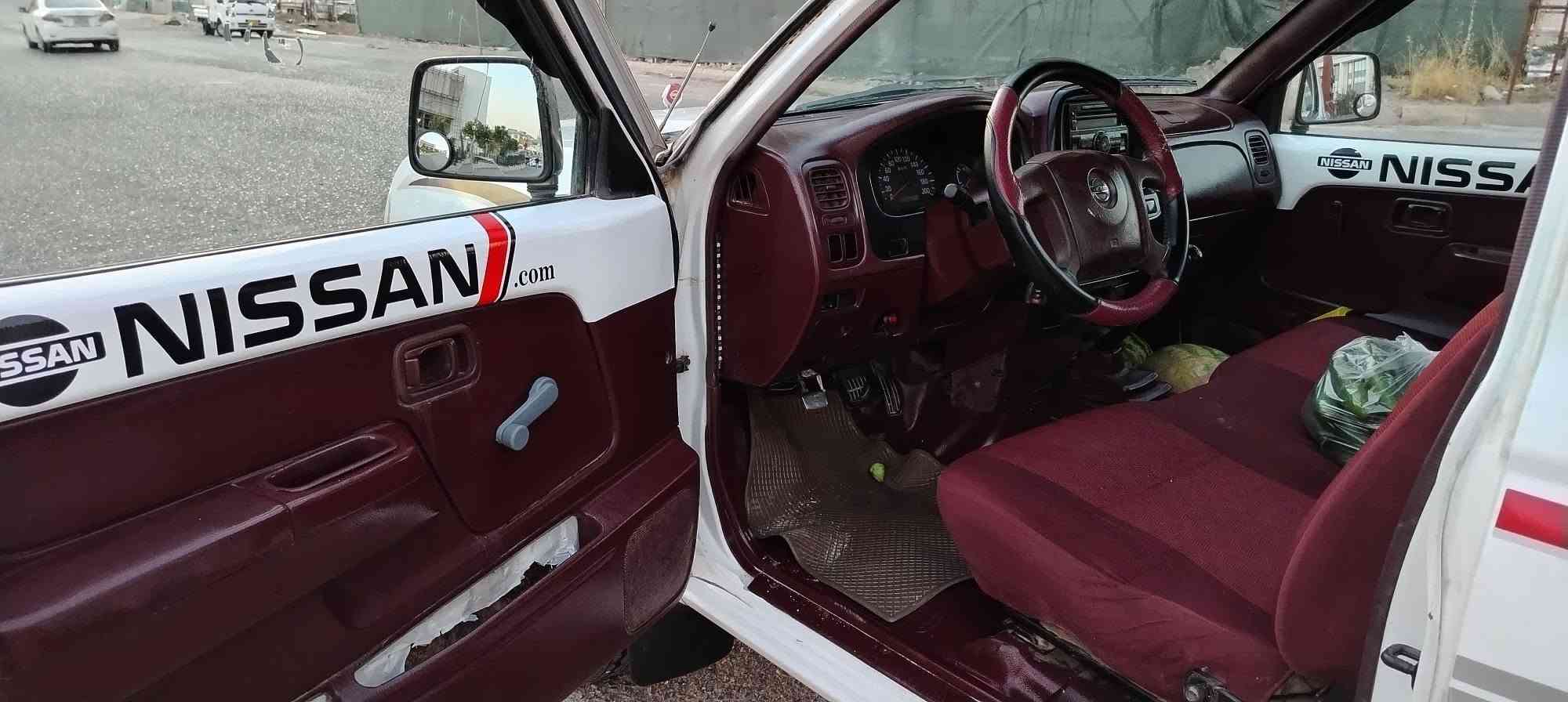 بەناوی خوایگەورە نیسان بۆفرۆشتن مۆدێل 2007یابانی ناوسور بێبۆیاخ بێلێدران بێکرانەوە سێپەڵە کارتی هەیە پێشوشانوسەخفی لۆکلۆکە چوار تایەی تایە چەمچەوناوبۆدی سەنەوی هەتا 2026ژینگەی دراوە بەناوی خۆمانەوەیە بەشەرتی گێڕومەکینەوئەکسل بەشەرتی تەحویلوخرامەوبەناوکردنووەکالەت ***********لەسلێیمانیم شربازهير, السليمانية
