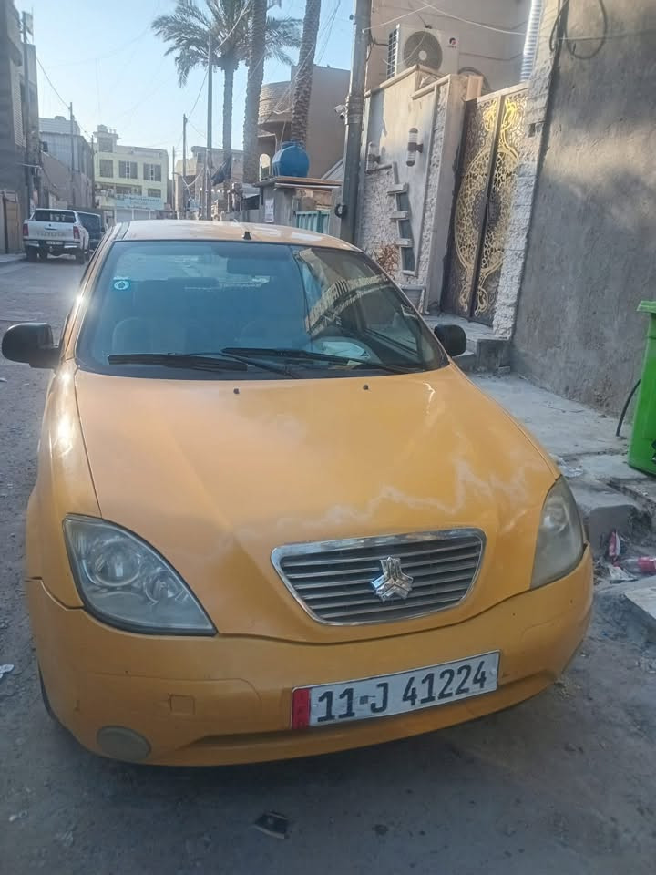 السلام عليكم ((طيبة للبيع موديل 2015 رقم بغداد وانكليزي  التبريد عاطل وبيها ضربة بالجاملغ الخلفي للسايق السعر 33 وبيها مجال سيارة بأسمي وثاني يوم التحويل العنوان بغداد مدينة الصدر للاستفسار والتواصل على رقم *********** مكلف بالنشر الاتصال على رقم واتساب ورصيد
