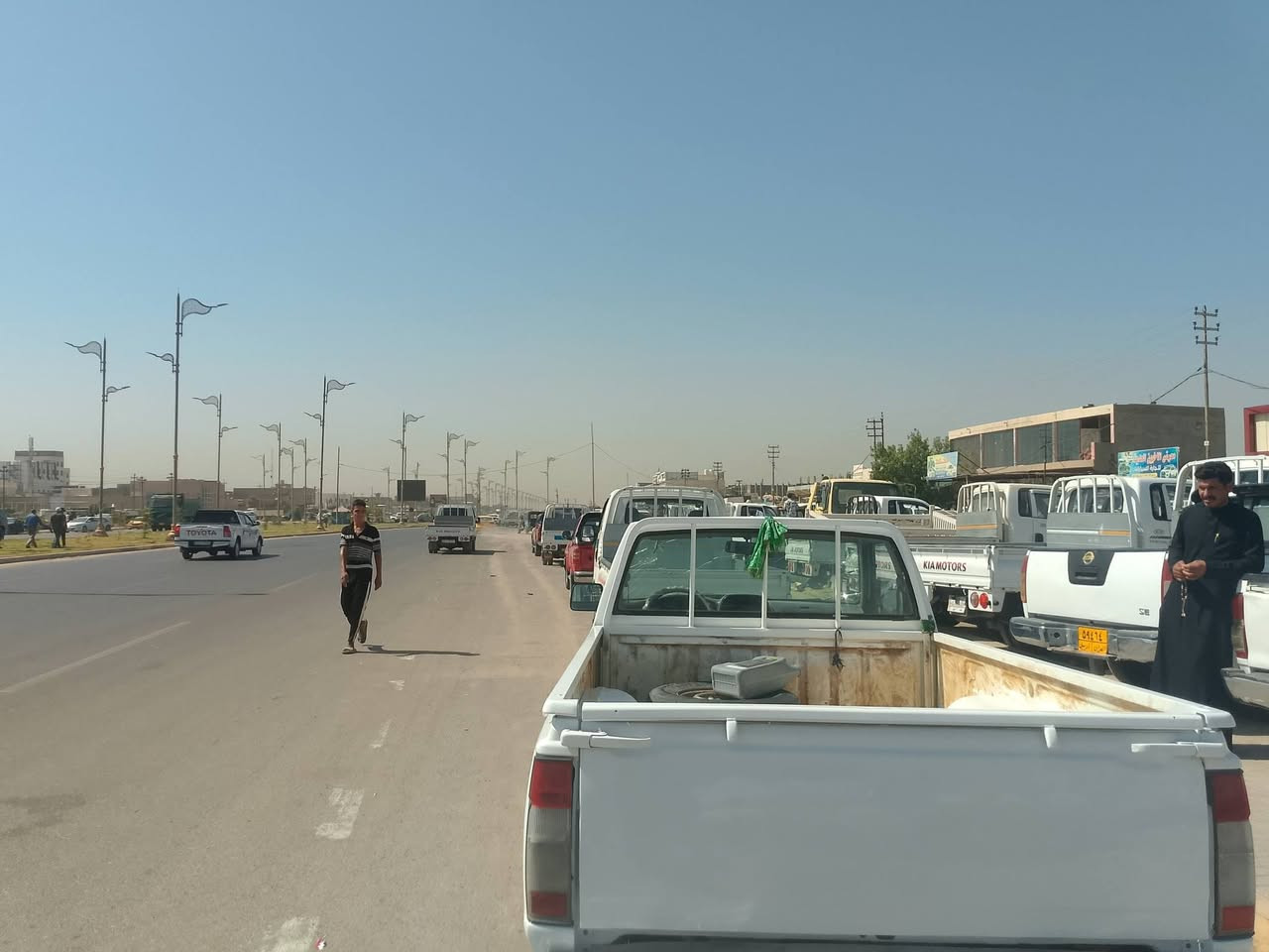 سلام عليكم  بيكم نيسان موديل 2002 مكفوله من ضربه او حادث السياره بيه اثر جرد وصبغته الكير  محرك كسن كهربايات شواصي كله مكفوله والشراي ينتصل على  هاذه الرقم***********
