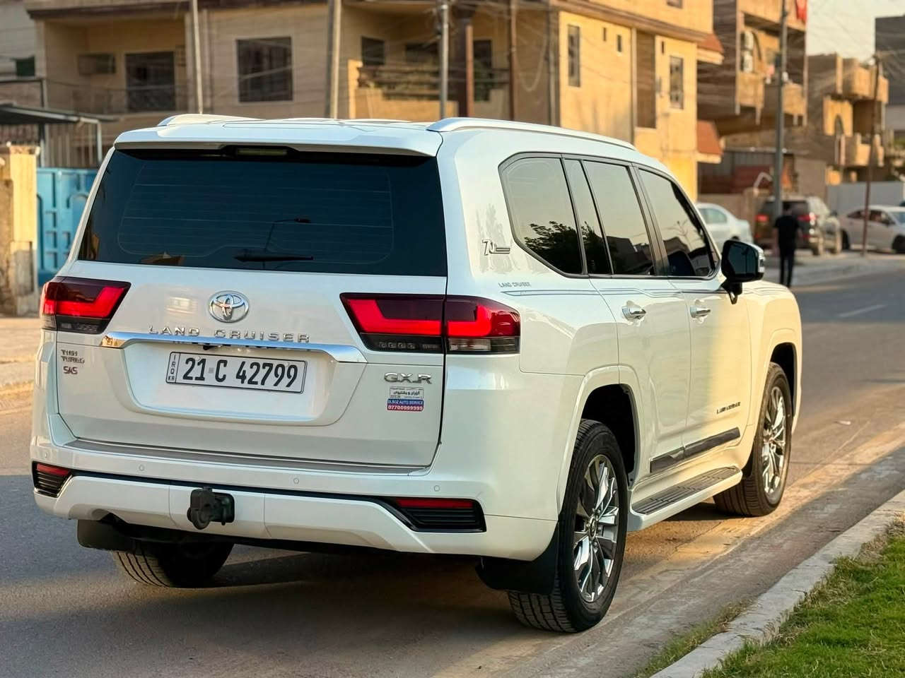 السلام عليكم الاندكروز
GXR 2022 Twin turbo

ماشيه72 km

وكاله SAS

المواصفات:

• محرك 3.5 توربو

• فتحة سقف (سلايد)

• 3 شاشات

• شاشات ترفيه خلفية

• مقاعد جلد

• مقاعد كهربائية

• مقاعد امامية تبريد

• تبريد وتدفئة امامي خلفي

• بصمة الابواب

• صندوق كهربائي

• مصابيح LED وزينون

• 7 راكب

• شحن وايرليس

• حساس امامي خلفي

• حجم العجلات 20 inch

• مكفول كفالة عام كلشي مابيها بل باكيت حتى من جمه الابره 

تفاصيل إضافية:

• مكفولة كفالة عامة من الدعامية إلى الدعامية.

• بدون صبغ، بدون بارد، بدون رصعات، بدون حتى شخط.

• دعاميات هم بدون صبغ، رمل مابي،. بقية كلها بشرط.

• محرك كير بشرط مامفتوح.

• سيارة حيل نظيفة كلشي عل بلاد لوك.

• سنوية وهزه جديده 

• سيارة مابيها دينار مصرف كامل من كل نواحي.

• رقم شمالي.   

كتاب تضليل 

📍مكان لسياره بغداد حي الغدير 

السعر  660 ورقه و بيهه مجال 

رقم صاحب السيارة:

***********
