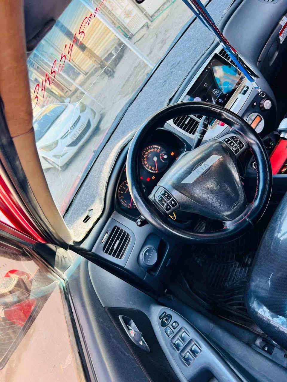 اسلام عليكم كية ريو خليجي ٢٠٠٨
رقم بغداد بسمي وهزة جديدة شاشة تبريد ثلج المحرك والكير خير من الله سيارة بيهة صبخ علة كد شبر وبيها جراد القمارة والبنيد السيارة بلادية مكان السيارة حي الجهاد السعر ٧٢وبيهة مجال حك الجية.***********
