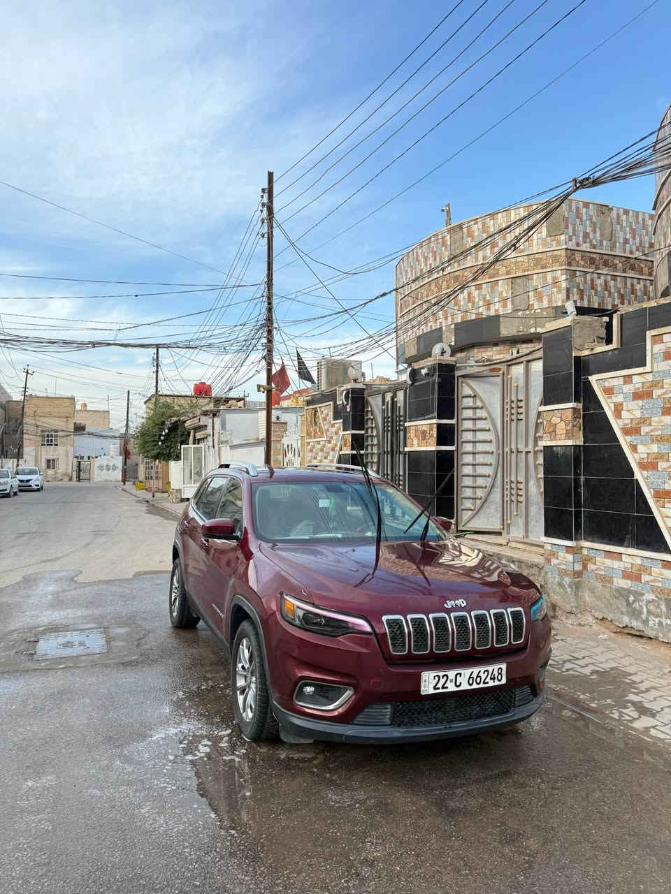 السلام عليكم
جيب بزون مديل ١٩ مكينه اربعه سلندر 2400 مكينه وكير كفاله حادثها قطعتين جاملغ وبنيد وبيها بارده بالباب بدون دواخل ولا شاصي وماطاك بيها ايرباك ابد ماشيه 120 مايل رقمها أربيل فول مواصفات عدى البنوراما رايدها 125 ورقه مكاني نجف
هذا رقمي ***********
