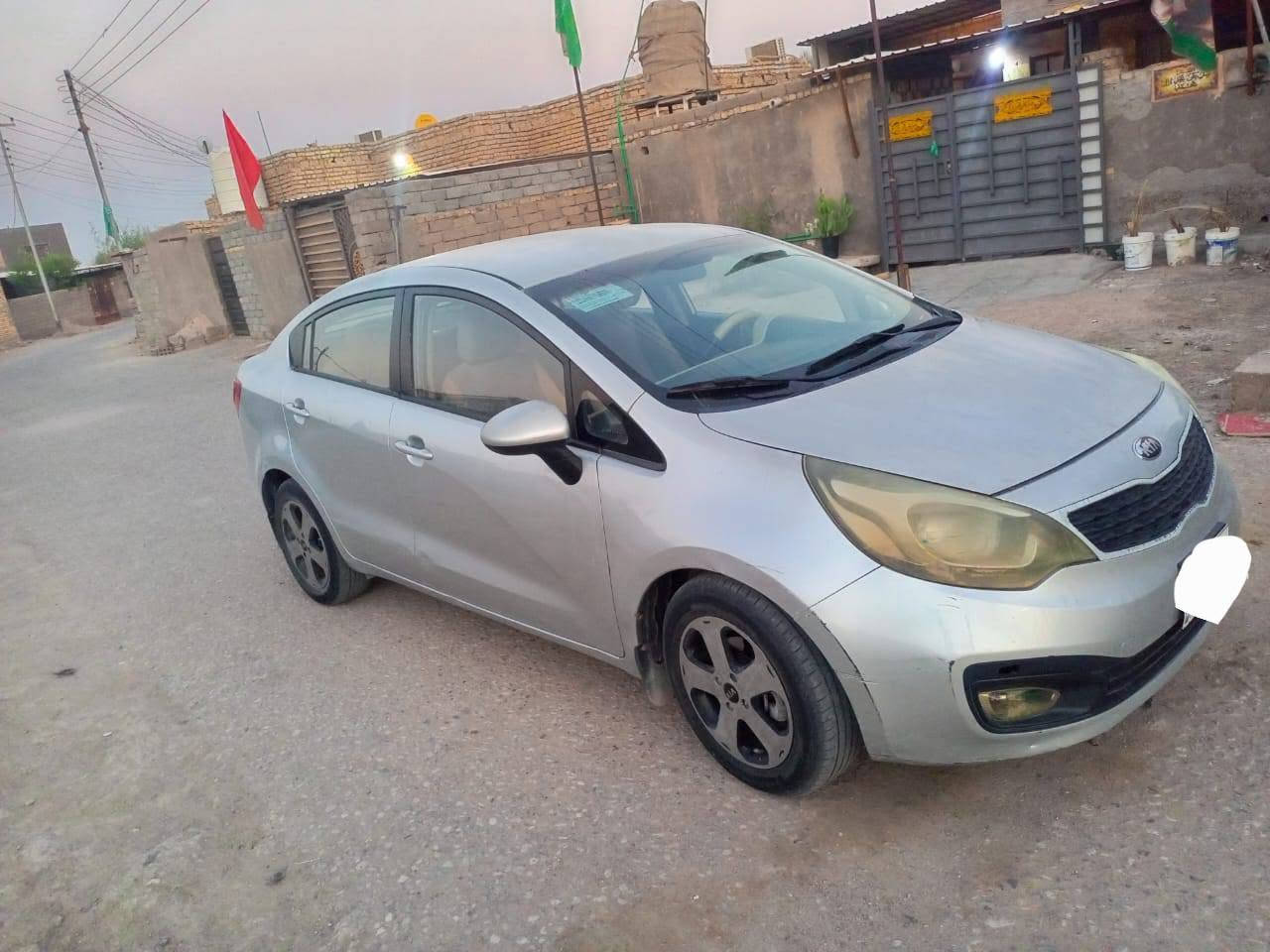 السلام عليكم
كيا ريو موديل 14 خليجي
 بيع فقط بدوون مراوس 
محرك 1600 كير ومحرك كفاله 
رقم السياره ذي قار سنويه بسمي 
80 وبيها مجال 
***********
كافة التفاصيل التواصل ع الرقم بي واتساب
