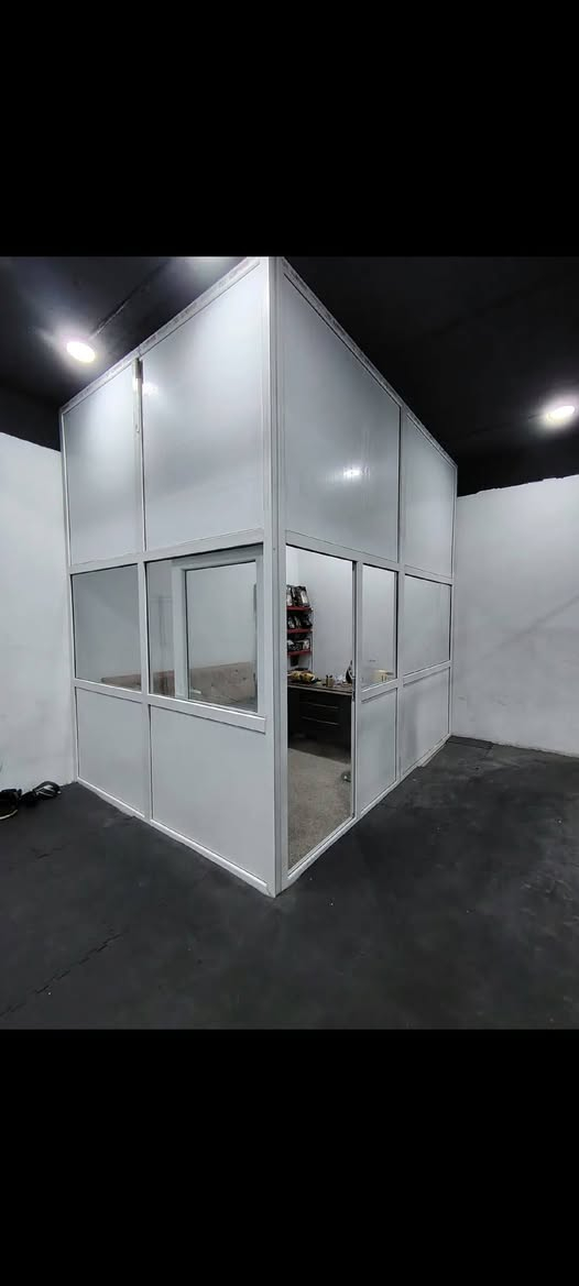 بي في سي • قاطعين • ديكور