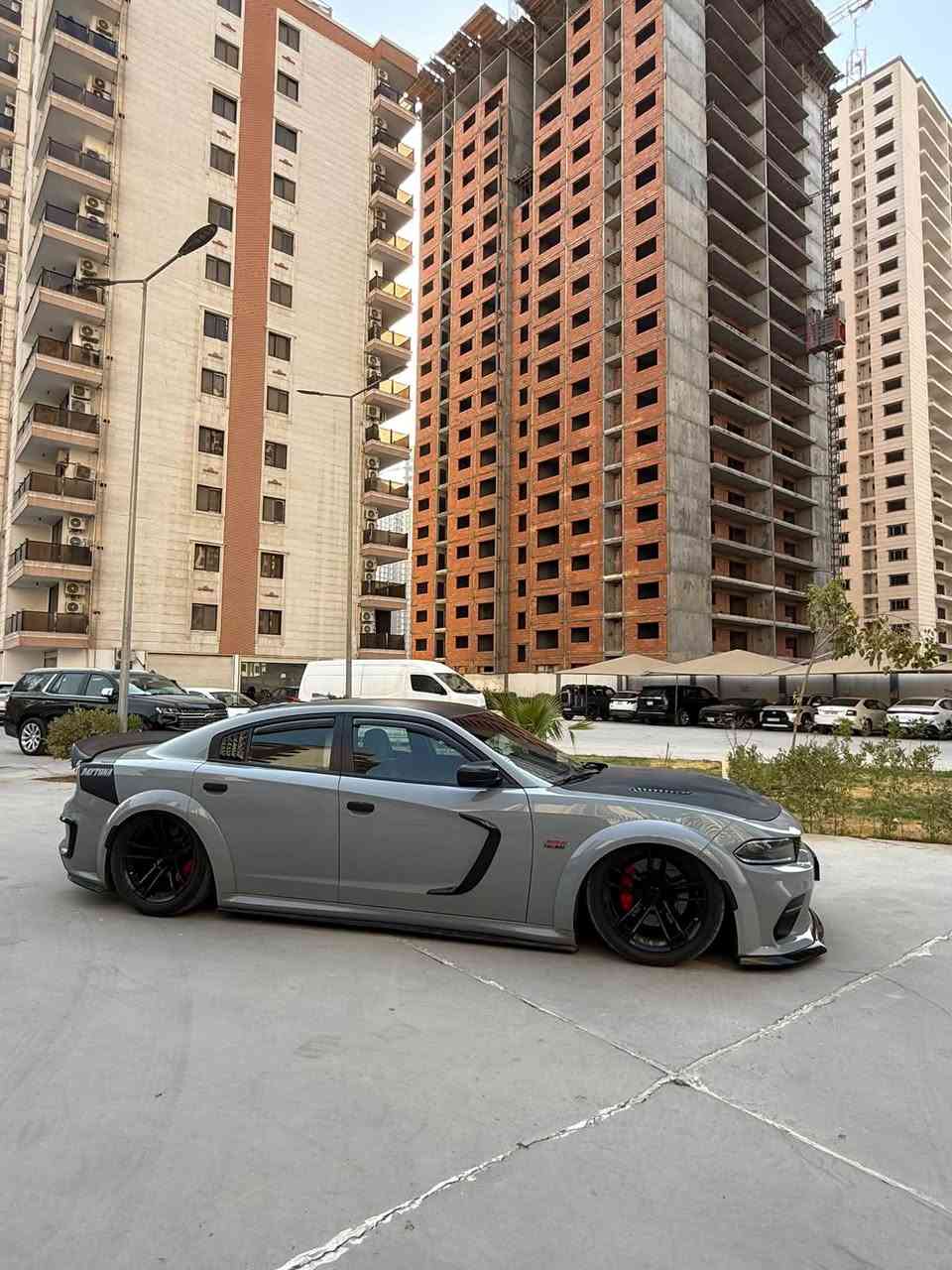 سكات باك • وايد بدي • ٦.٤ V8