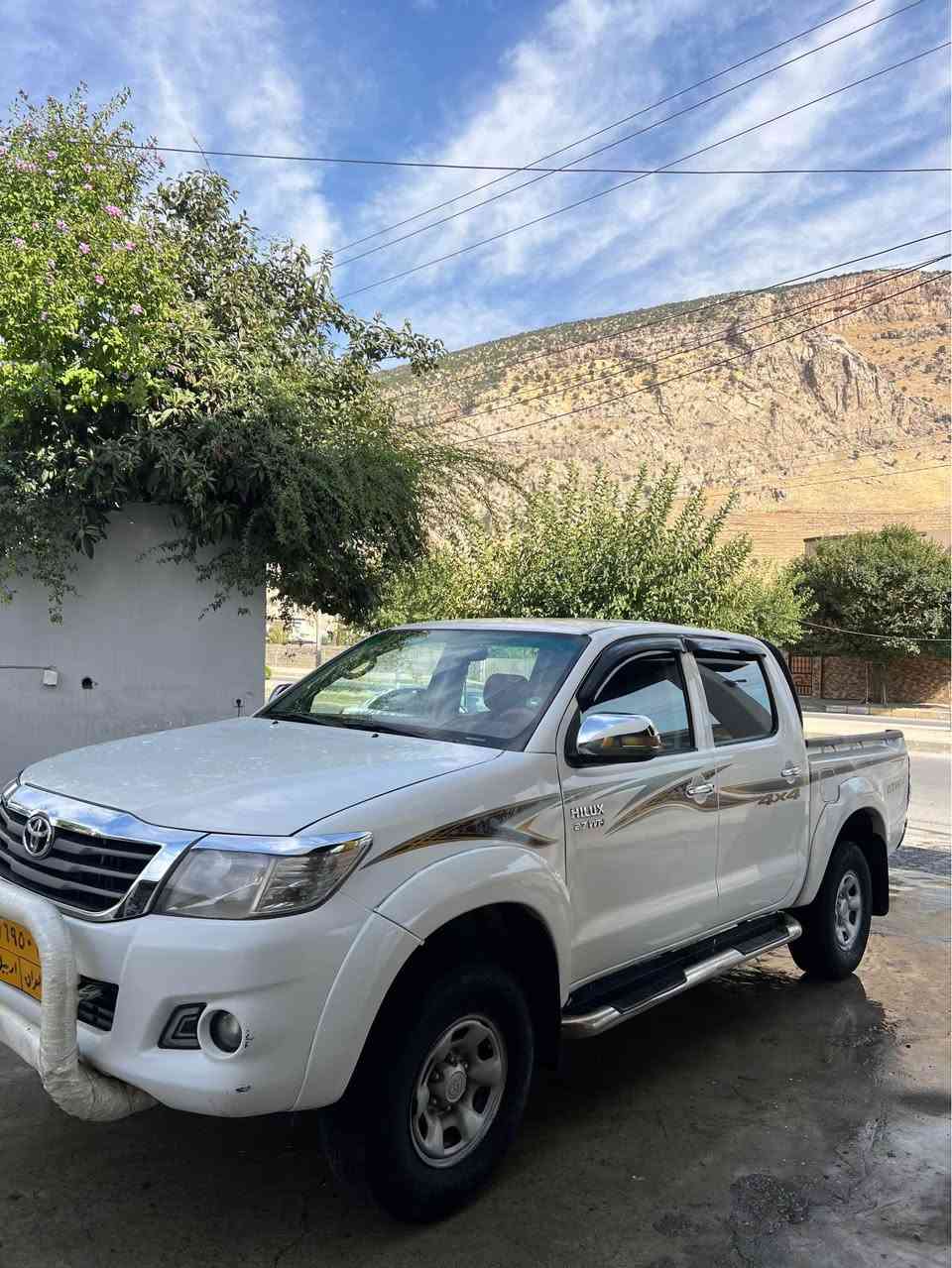 مەرزیە دەبل ئەکسل مۆدێل 2015 
مەکینە گێڕ ئەکسل بەشەرت 
عام بۆیاغ نیە بەلام بەعام دەیفرۆشم بێ دەعم و ليدران شانسی بەشەرت 
تەحویل وەکالە غڕامە بەشەرت 400 هەزاری غڕامە لەسەرە دوای معملە دەیگەڕینینەوە 
نرخ ____139 وەڕەقە 
ناونیشان ____خەلیفان. 
***********واتسئاپ 
*********** سوران, أربيل

