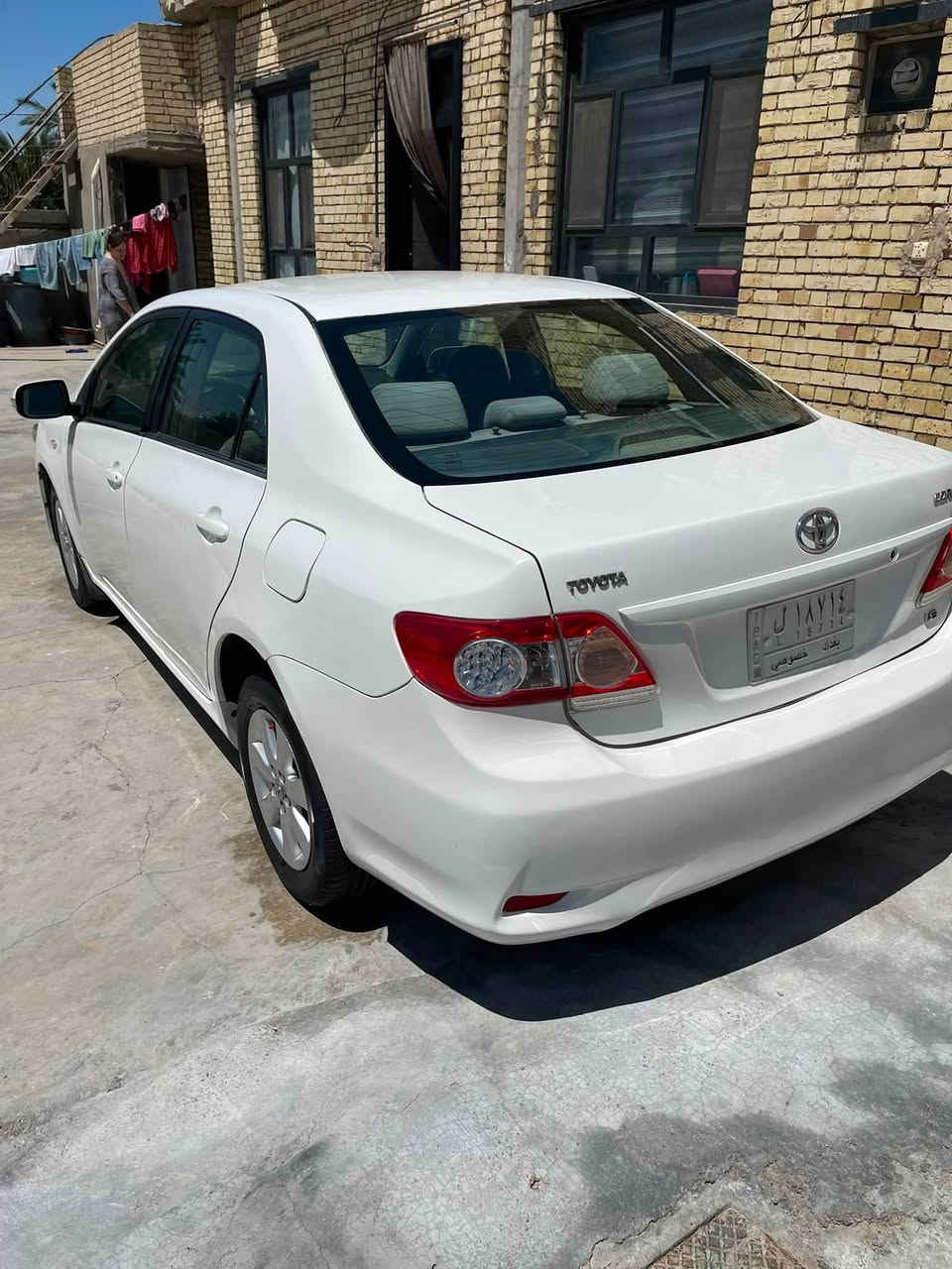 سيارة كورلا موديل ٢٠١١ للبيع استيراد الشركة العامة للسيارات
المحرك ١٨٠٠ 
بدون نواقص محرك وكير بلادي
نضيفة صارلها اكثر من ١٢ سنة على ايدي وباسمي مكانهه بغداد
السعر ١١٠
للمعلومات اكثر اتصل على رقمي ***********
