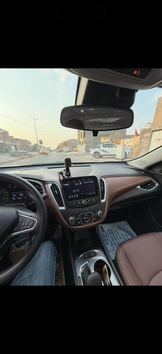 ماليبو 2023 بيهه ضربة خفيفة كما موضح بلصورة سيارة كلش حلوة الباقي كفالة بيهه pdr قليل جداً ورة سيارة نضيفة شغل وسافر بيهه السعر 120 رقم اربيل وهذا رقم الشاصي موضح بلصورة وشوف مواصفات حلوه بصمة وهواي سوالف الاتصال *********** البصرة, العراق
