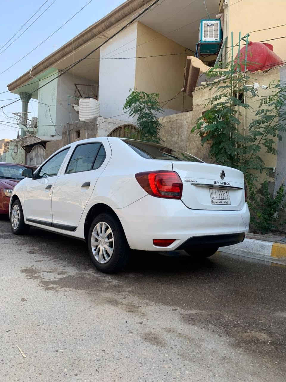 رينو موديل 2020كفاله من الصبغ والتبديل مكينه وكير كفاله تبريد ثلج حداديه زيرو السعر 75وبيه مجال لتواصل ***********
