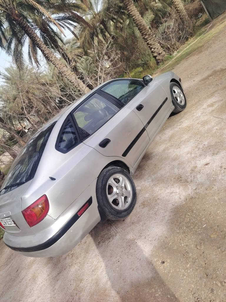 الانترا مديل 2001 هاشباك مكينه 2000 جاهزه كير ومكينه مكفولات فول السياره  نقصها فقط تبريد  رقم انكليزي   بغداد  *********** النجف, العراق
