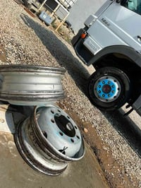 زوج ويلات • أتيكو ٨ براغي • ألماني وبلدي