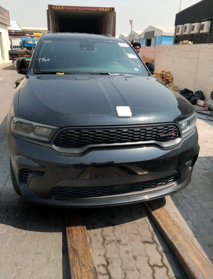 دوج دورانكو GT PLUS لون اسود 2024
السياره فول مواصفات ١/١ 
. فتحة سقف
. كشنات جلد
. تبريد وتدفئة مقاعد
. حساسات خلفيه
. صندوق كهربائي
. نقاط عمياء 
. رادار 
. تشغيل عن بعد 
. شاشه كبيرة
. دخول ذكي
. مقاعد ٧ جلد 
. خزن مقاعد ميموري
. ويل ٢٠ 
. كير طياره
. لايتات زينون
. محرك ٦ سلند ٣٦٠٠
. كير ٨ نمر
. جامات كهرباء 
. مري تدفئة

وبعد بيها هواي مواصفات السياره حادثها جاملغ خلفي عكس السايق مصلح بمكانه وبي صبغ قليل السياره كلش نضيفه تشغل وتطلع مابيها اي نقص وقليلة استخدام ماشيه ٣٧٠٠٠ الف كيلو مو ميل رقم بغداد السعر 38,500$ 

للاتصال على الرقم
***********
