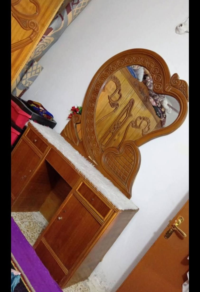 غرفه اخشاب • للبيع • كوفه شارع المعمل