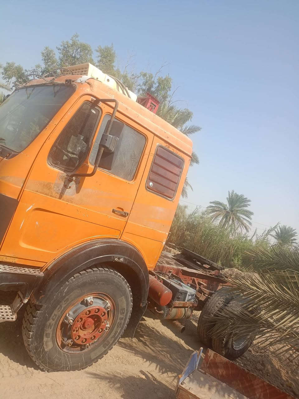 سلام عليكم للبيع 82 مكينه 10كير 111 مربوطه عربانه فلات صطحيه العربانه دنكيرين سبرنك رقم بصره صدامي مالكه بل نجف
السعر 140 وبيه مجال ***********
