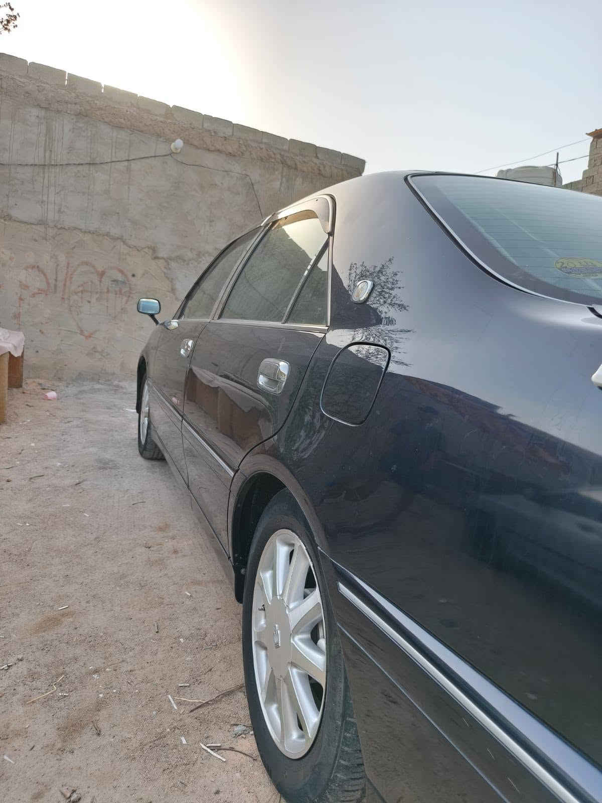 سلام عليكم سياره ملكه اللبيع موديل 2003 كفاله عامه سياره سياره مفوله اربعه دكم كريستال اصل تبريد خلفي ثلاجه سترين كهرباء  شاصي 75 دفور الكبير  رقم انكليزي كروك مدوار ثاني يوم سعر 136وبيه مجل حك جي  ***********
