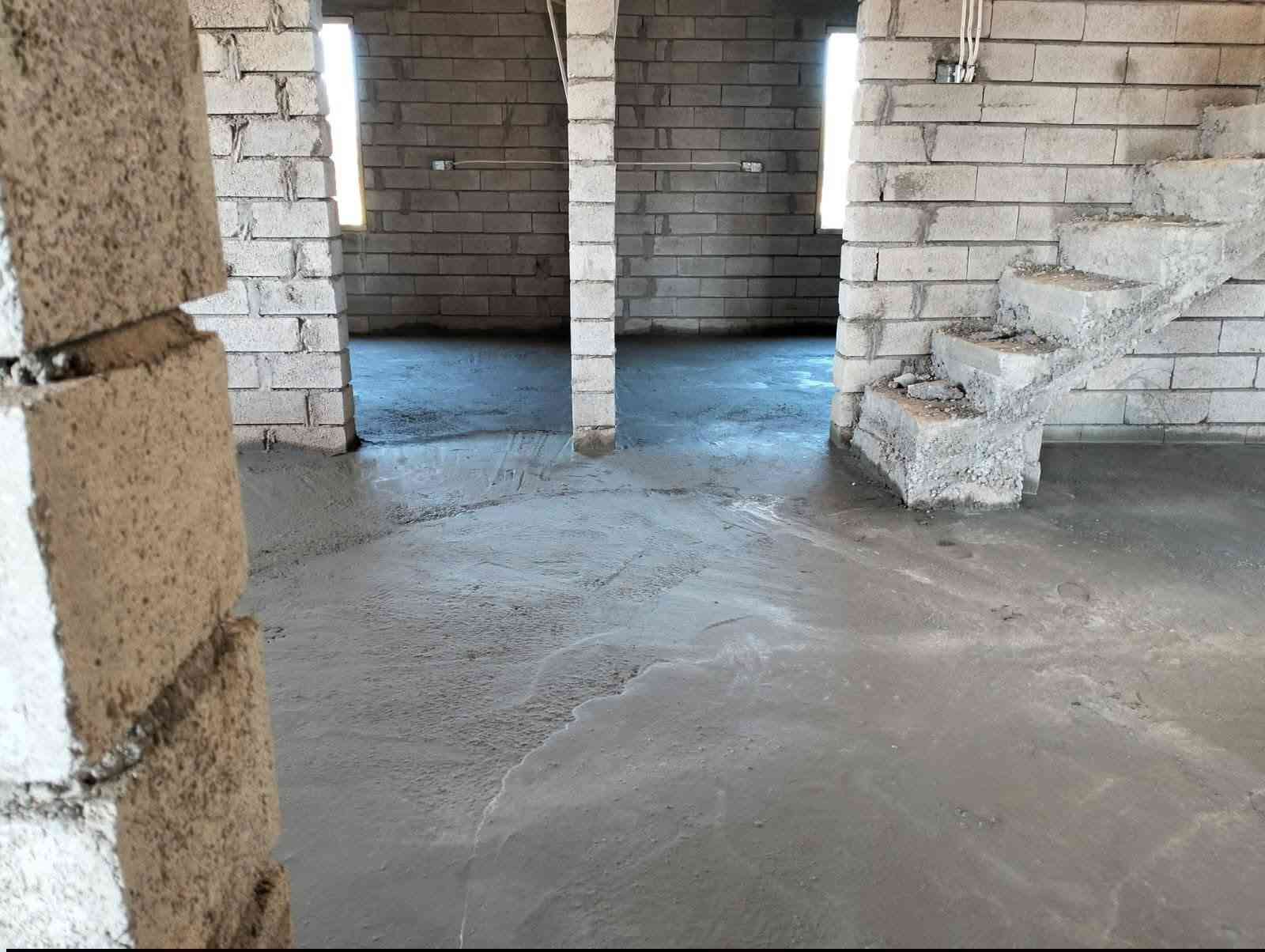 السلام عليكم
جزء من عملنه حفر رصف صب ناعم خشن 
صب حقول دواجن بيوت بيتونات صحيات خارجيه رباطات نكر صحيات 
الي يحب نصبله يتفضل خاص او تصال ***********
