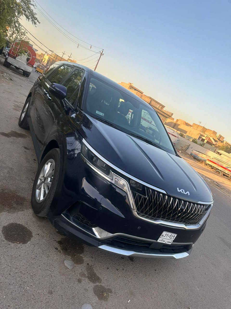 سلام عليكم كيا كرنفال موديل 2024 وارد أمريكي بيه بنيد فقط ماشية ٢٦ ألف سبعه راكب سته سلندر ٣٥٠٠ بصمه تشغيل عن بعد بيبان كهربائي مكان سيارة بغداد بسمي شهاداء راقم بغداد  السعر 235   راقم ***********
