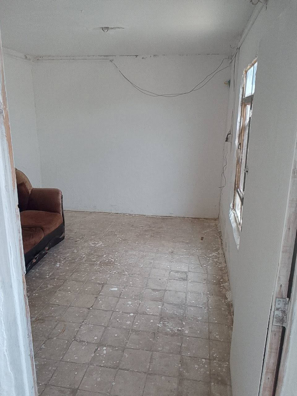 📍العنوان: جبراوة – يم الجامع

🏠 بيت دور حكومي للبيع
📐 المساحة: 300 متر

🔹 تفاصيل البيت:
• غرفة نوم
• صالة
• استقبال
• نصف البيت كاشي مع سقف ثانوي
• النصف الثاني بدون

💸 السعر المطلوب: 12 مليون دينار
🔥 بيها مجال قليل بالسعر

📞 للاستفسار: ***********
