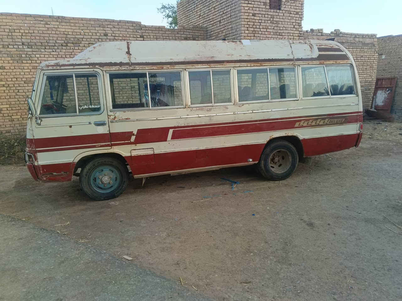 سلام عليكم سياره كوستر للبيع مكينه كروسيده بيهه بدايت تبخير سياره شوف لعين كشرتهه بيهه قليل خياس تايرات جدد كهربائياتهه شقاله قرفه زينه سعر 4مكان ميسان قظاء كميت اي ستفسار اتصال ***********
