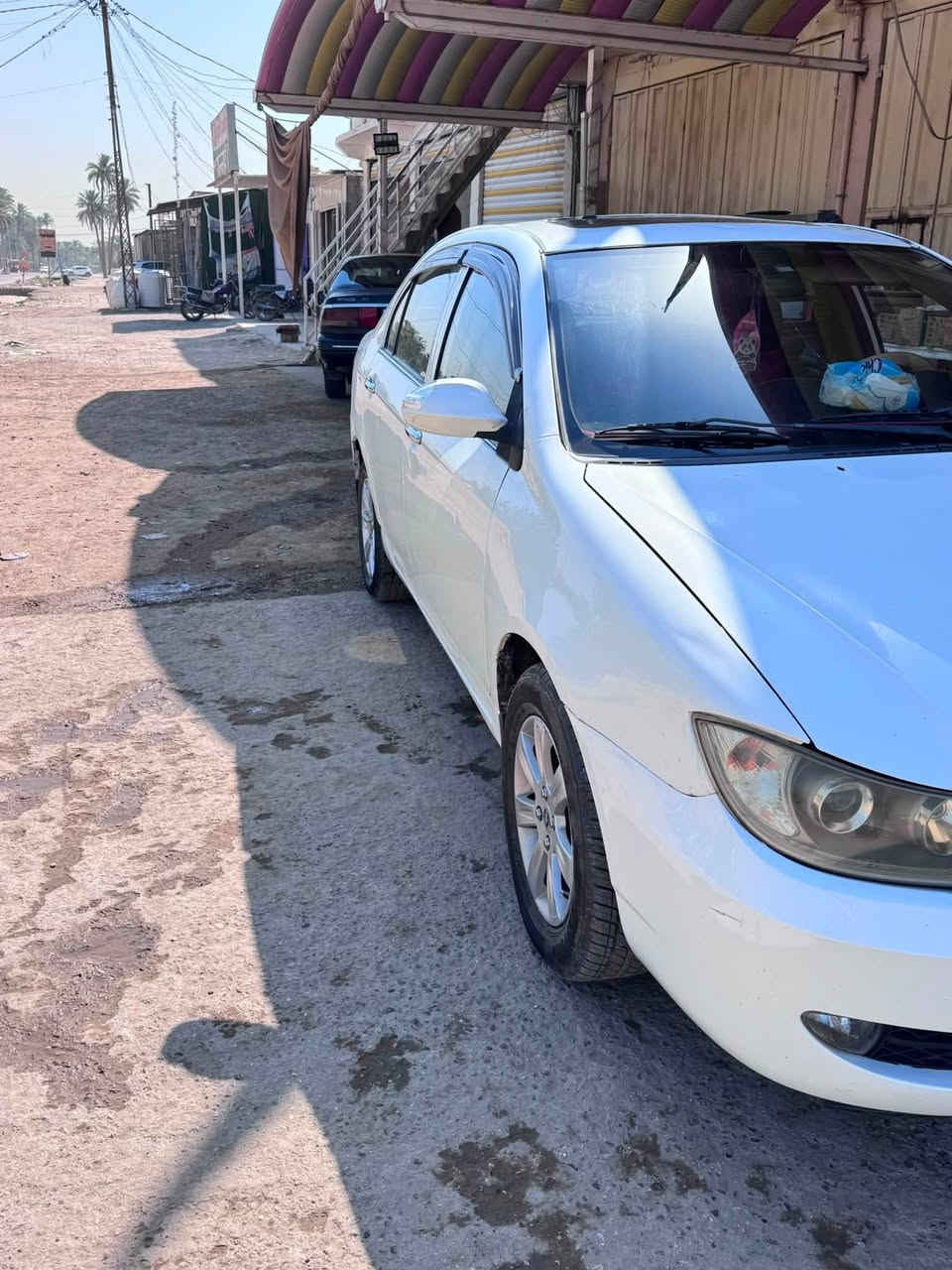 ليفان 620 موديل ٢٠١٢ السيارة جاهزة من كلشي تدفئة تبريد گير ومكينه خير من الله  رقم بغداد السعر ٥٠ ورقه العنوان : بابل 
للأستفسار: ***********
