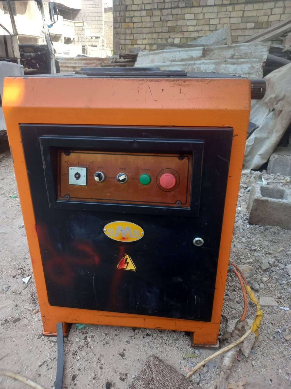 السلام عليكم عندي معوجه ثريفيز
النظافه فول تأخذها على الشغل المكان بغداد 
الهاتف ***********
