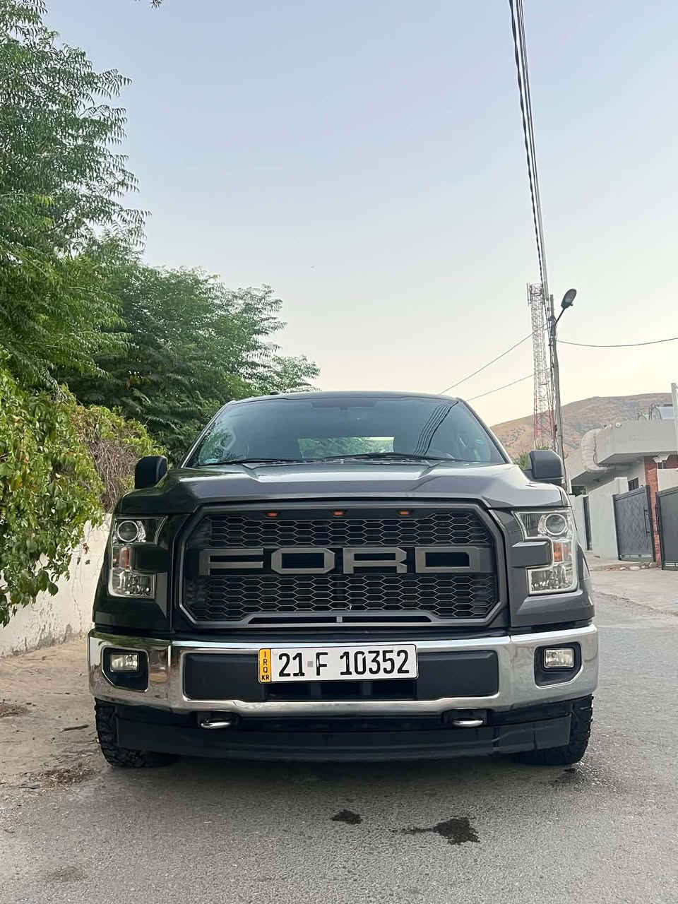 Ford f150 2017
فورد f150 خليجي
مواسه فات 
كوشن كاره با
شاشه گه وره
كودي ده رگا
ده بل اكسل 4*4
حاسه
كاميرا
8 بستن
به صمه شه خال
گيرو مه كينه ي به شه رت نه كراوه ته وه
بي بوياخ بي سارد ده عمي بو ده عمي به شه رت بوياخي نيه
به ناوي خومه وه يه 
سه نه وي تا ٢٠٣٠ تازه يه
شوين سليماني
***********
