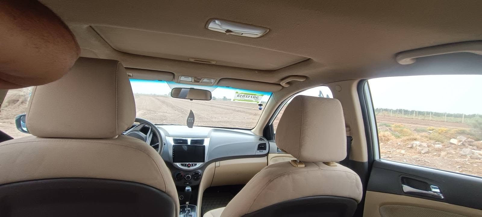 اكسنت 14 خليجي فول مواصفات 
محرك 1600 
محرك وكير خير من الله 
تبريد ثلج 
شاشة كامرة
تحكم جهتين
فتحة
مكفولة ما عدا ربع باب السايق
والسونار بالمنشور 

السعر 90 وبيه مجال
مكاني ديالى خان بني سعد 
***********
