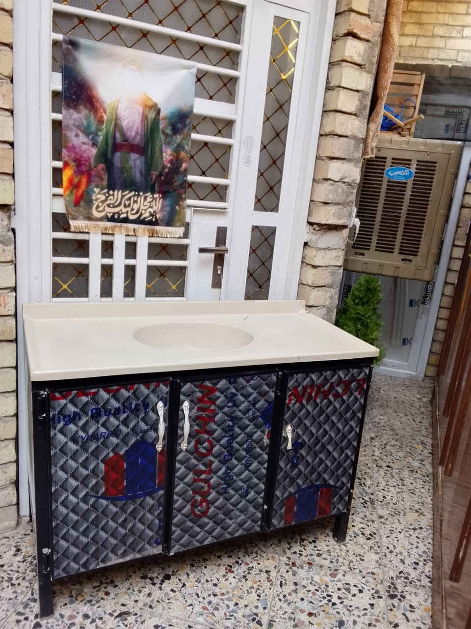 أغراض للبيع كلمن وسعره بغداد حي الخطيب قرب اسواق تفاحة ***********

