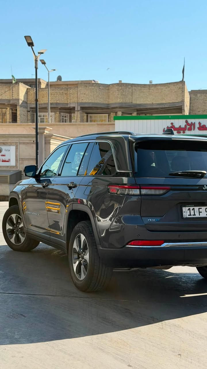 السلام عليكم جيب هايبر بلكن لبيع موديل 2024
سياره فول موصفات رادر امامي خلقي صندوق كهرباء هواي بيها موصفات ماشاء الله 

ملاحظه 

السياره بدون حادث كلين 

سعر السياره 325 وبيها مجال 

الاستفسار ‭***********‬
