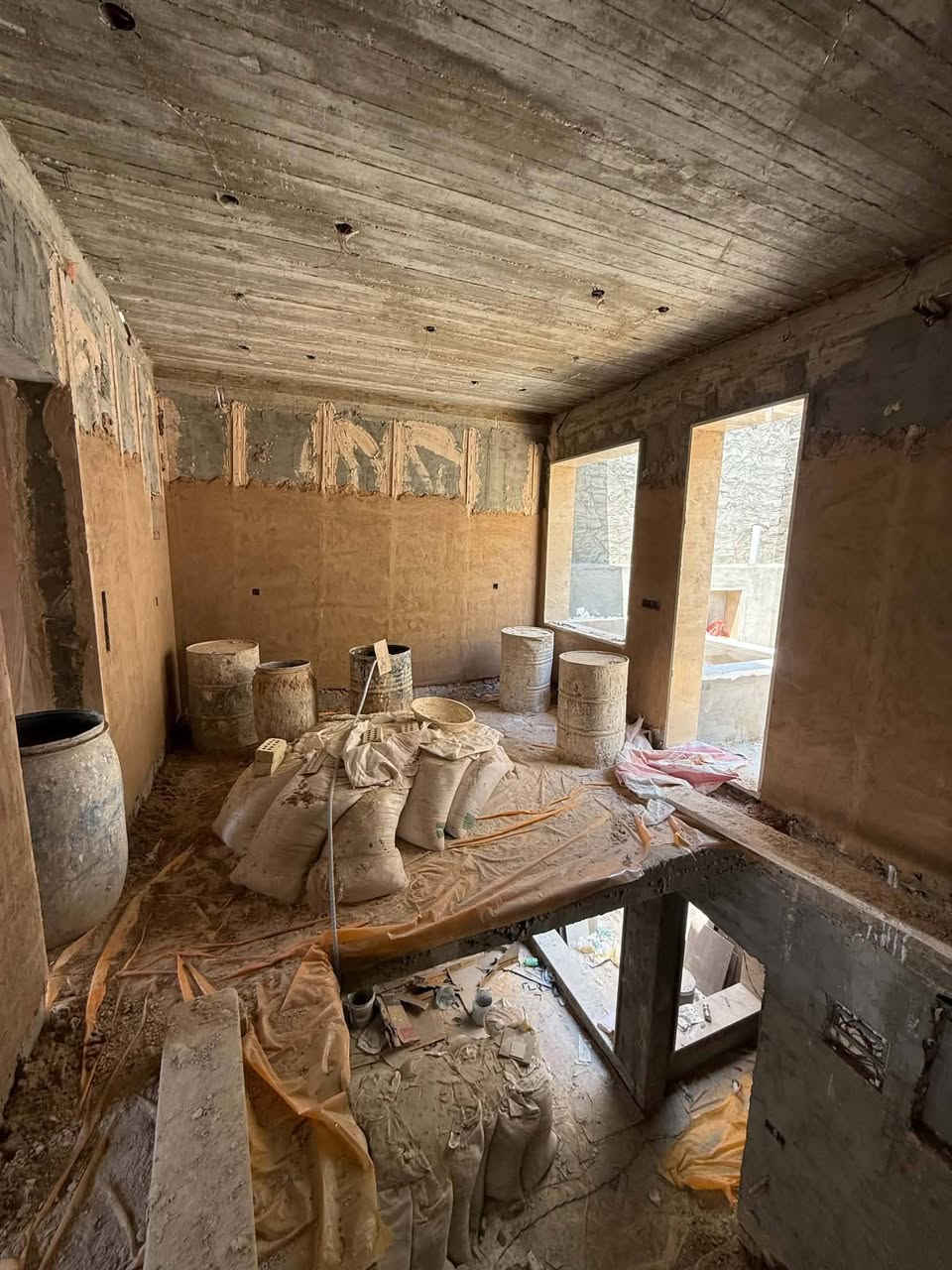 خلفات جص وبورك وتشميع خلفات من فلوجه مبيت بل عمل من الله التوفيق للجميع يارب
***********
