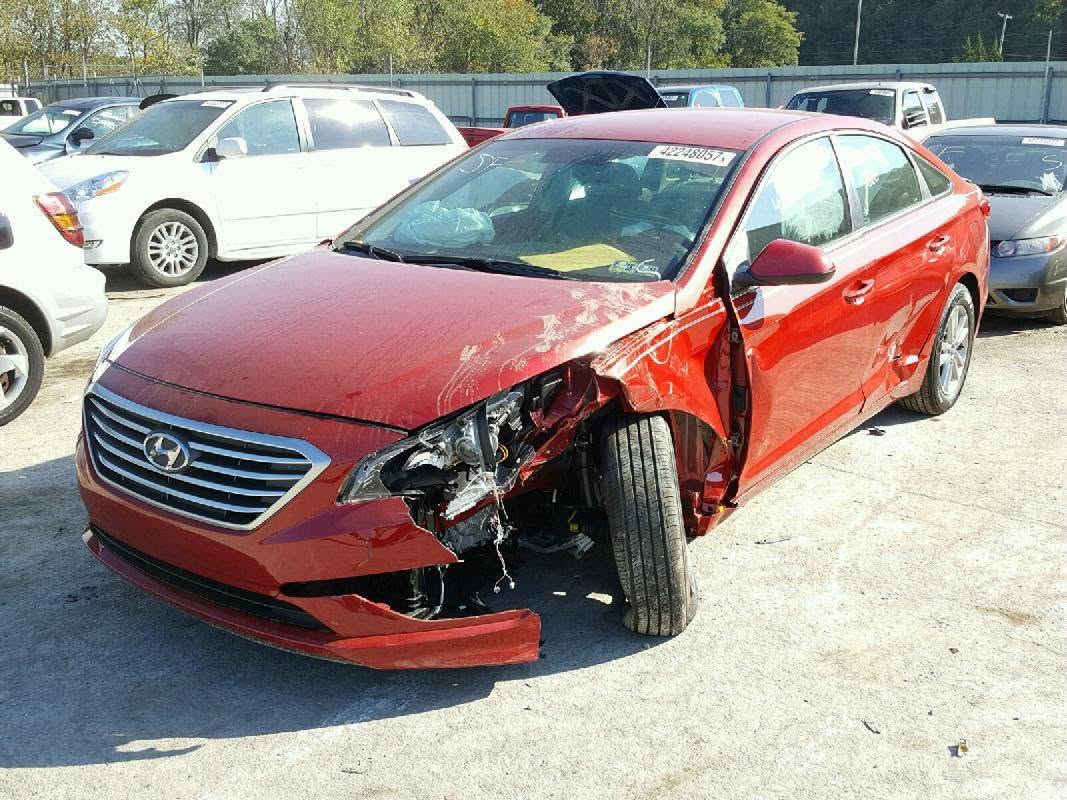 سلام عليكم سوناتا موديل 2017 رقم شمالي بسمي سنويه 
بيها جاملغ وباب صور حادث مرفقه بلسونار كير مكينه تبريد 
السياره بيها منضومه غاز داخل الضمان ادامه كل شهر أسويها 
سياره ماشيه 75 مكاني بغداد البياع ***********
سعرها 108 وبيها مجال
