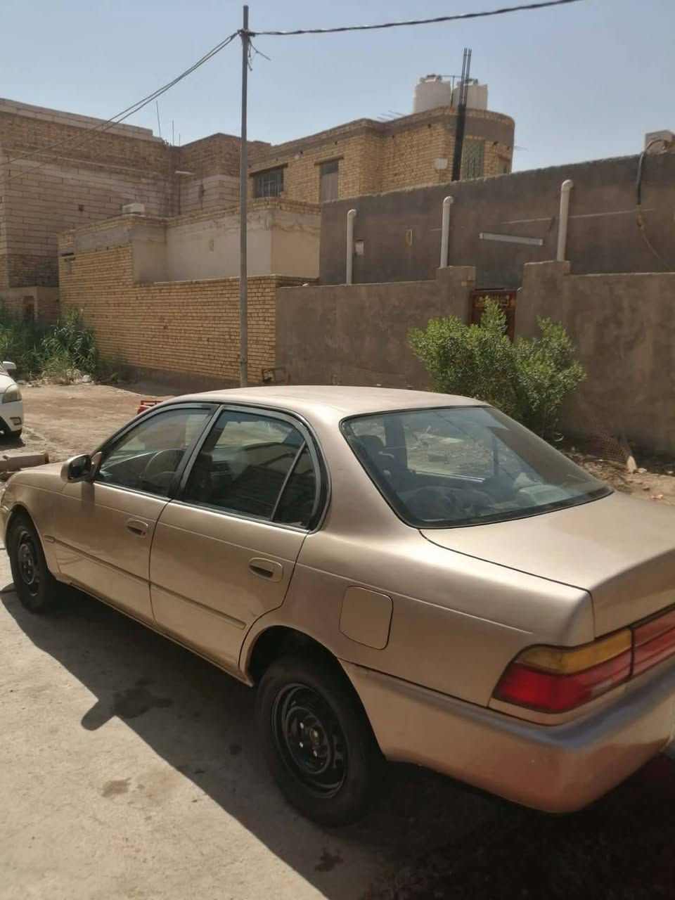 سلام عليكم كورلا للبيع مديل 1993 السيارة مكفولة من الضربه ومن العيب الشرعي والنقل جثة والكص والاصوليات السيارة مكينه وكير وحداديه وتخم تاير مكفولات كهربائيات كلهه شغاله رقم بغداد الإنكليزي سنويه 2031 السيارة خير من الله مكينه 1800 مكان الناصريه المركز والسعر 50 وبيهه مجال رقم الهاتف ***********
