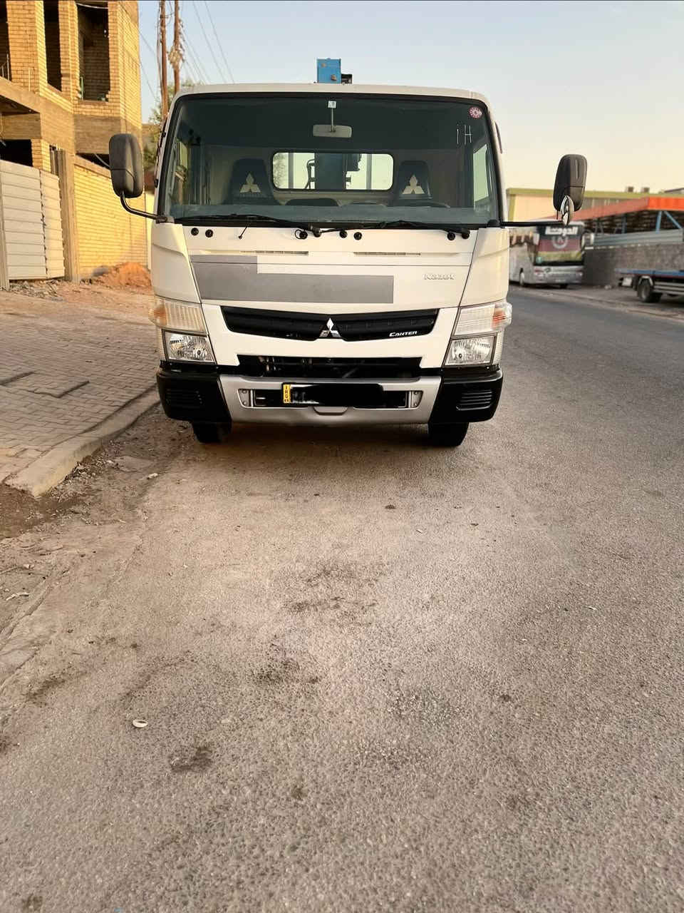 سلام عليكم كنترقبل ايسر بلاد (امبدل قماره ماليزي يمنه ) بل سنويه حمل تريده بدي تريده كرين كير ومكينه جدد موديل 2016مكاني النجف ***********

