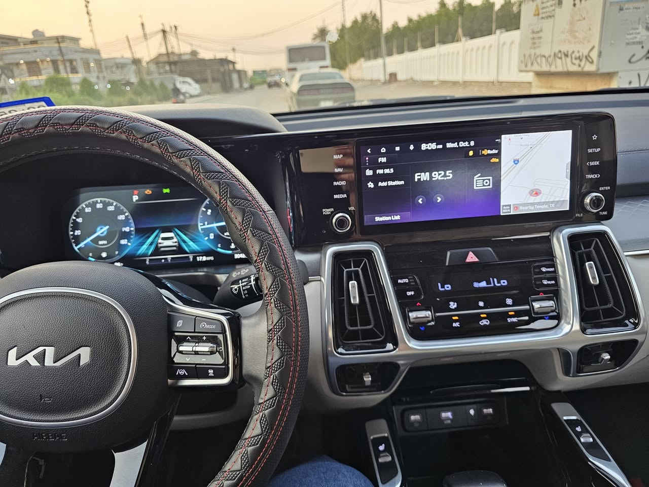 سورنتو موديل 23 sx 
ماشية ٣٩ الف 
مكان السيارة ابغداد 
السعر ٢٠٠
***********
