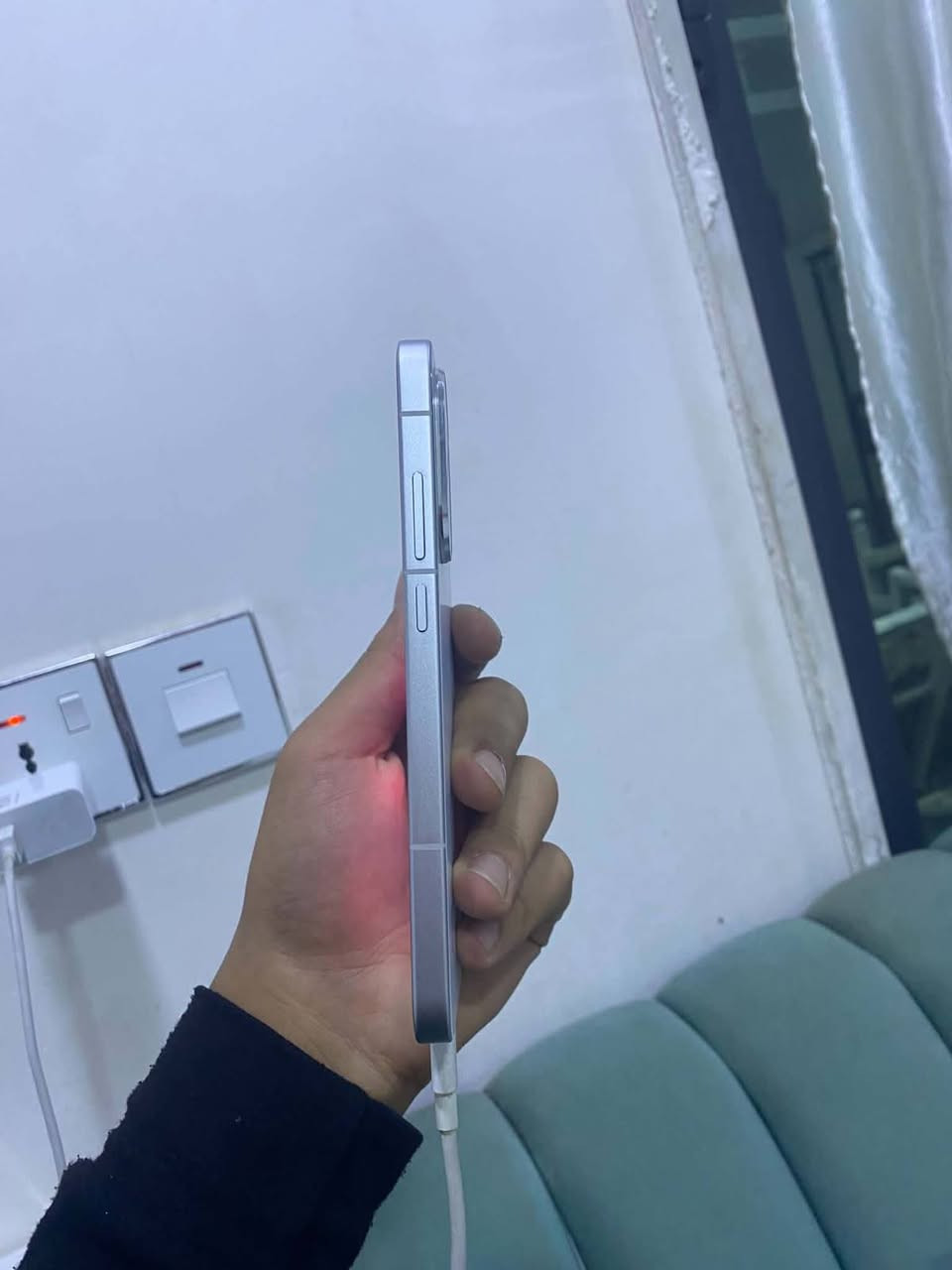 بوكو F7 • ذاكرة ٢٦٤ • بطارية ٩٦٪