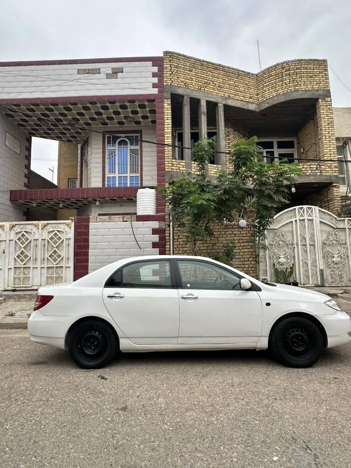 بيوايدي ف٣ • موديل ٢٠١١