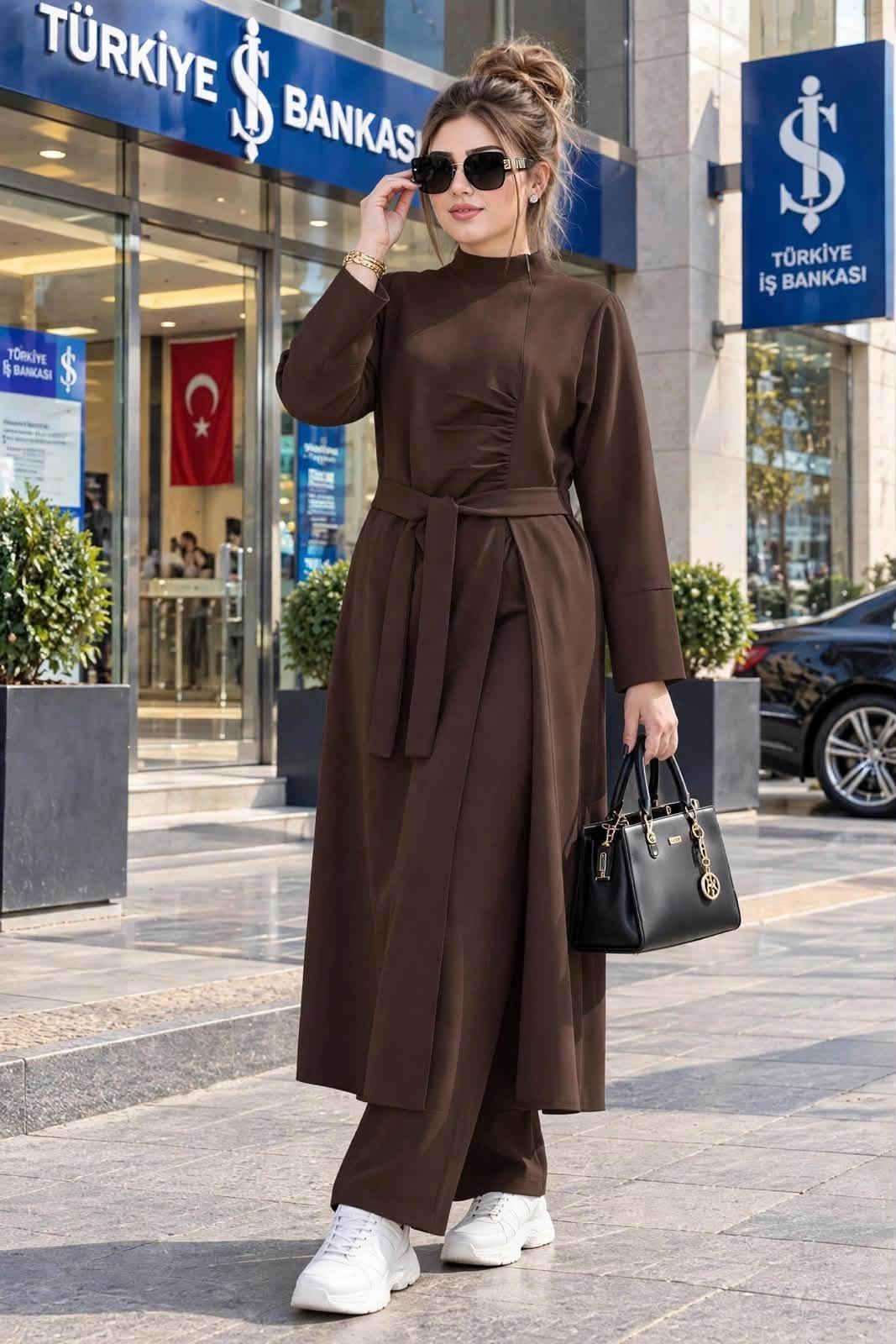 طقم قطعتين • ناعم • مقاسات ٣٨–٤٨