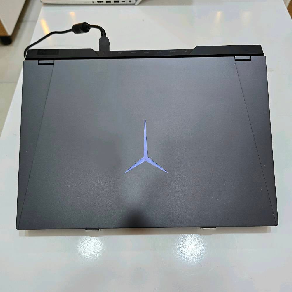 💻 Lenovo Legion 5 Pro
🧠 المعالج: Ryzen 7 5800H

🎮 كرت الشاشة: RTX 3070 8GB — 140W

💾 التخزين: 1TB M.2 SSD

🧠 الرام: 32GB 

🖥️ الشاشة: 16 إنچ — 2K — 165Hz — HDR — Super

🔌 الشاحن: 300W
لابتوب نظافه ١٠٠% 
عنواني بغداد موجود توصيل 
***********