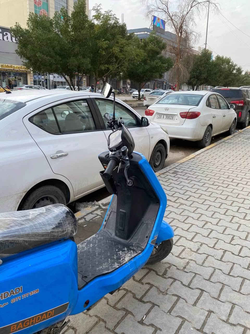 🔥 للبيع دراجة كهربائية بغداد
نقصه بس بطاريه  عطله  5 شغلله وحده عطله 

المشيه ممتازه وكلشي شغّال 100%

النجف  متوجد وتساب  ***********
